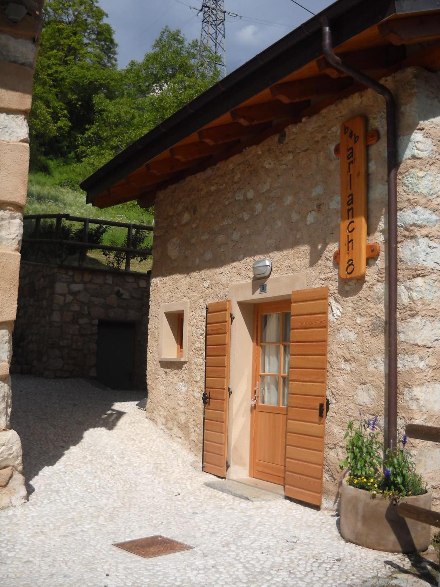 B&B Arlanch 8 Vallarsa Экстерьер фото